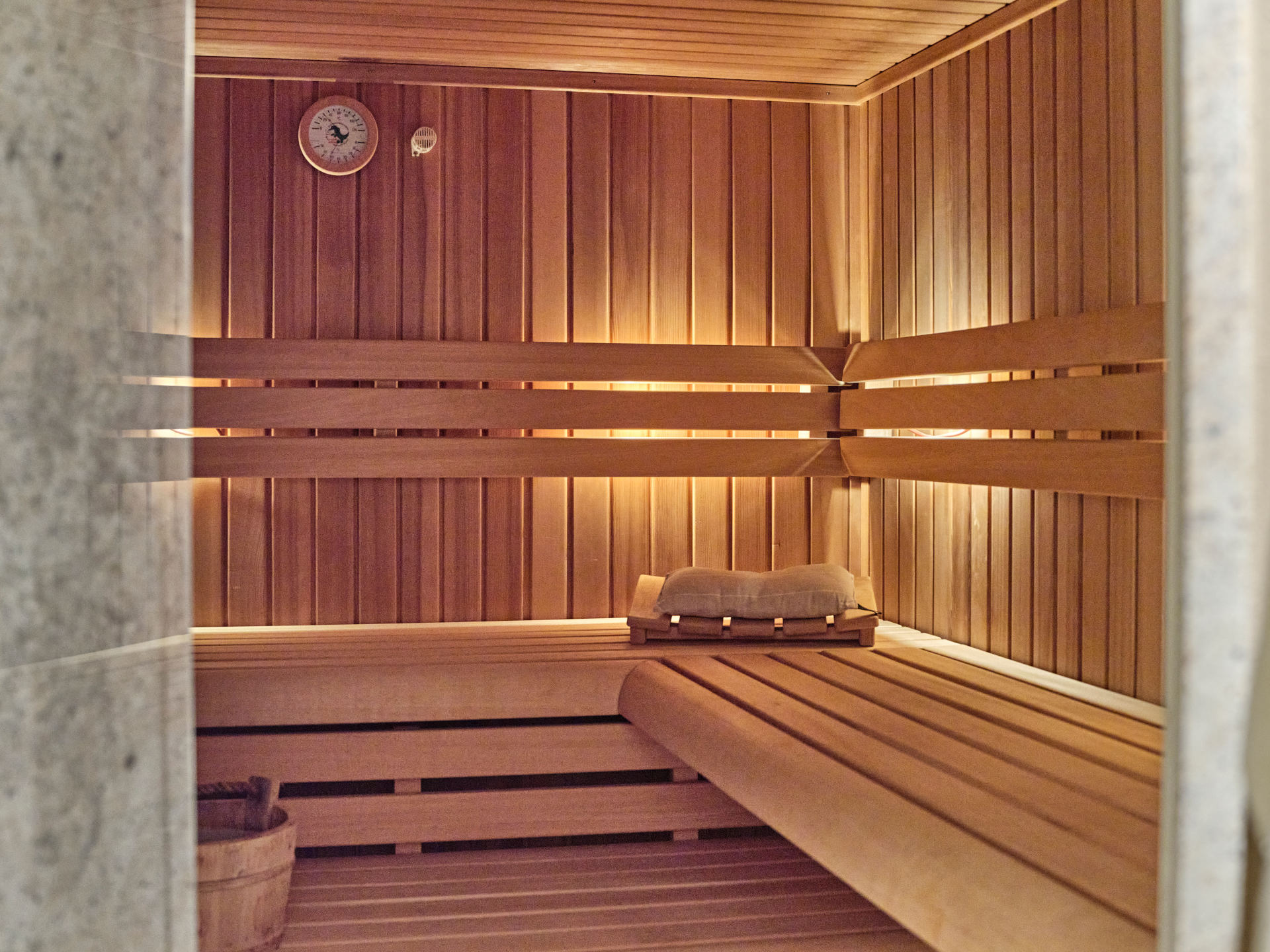 لقطة قريبة للساونا